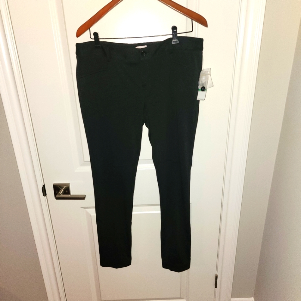 Laundry Capris
